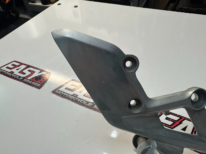 Honda CBR 300R 2014-2018 RH Rider Foot Peg & Bracket OEM Genuine 50600-KYJ-900