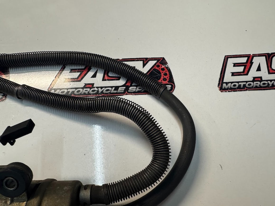 Suzuki VL 1500 Intruder 1998-2004 Fuel Pump OEM Genuine 15100-10F01