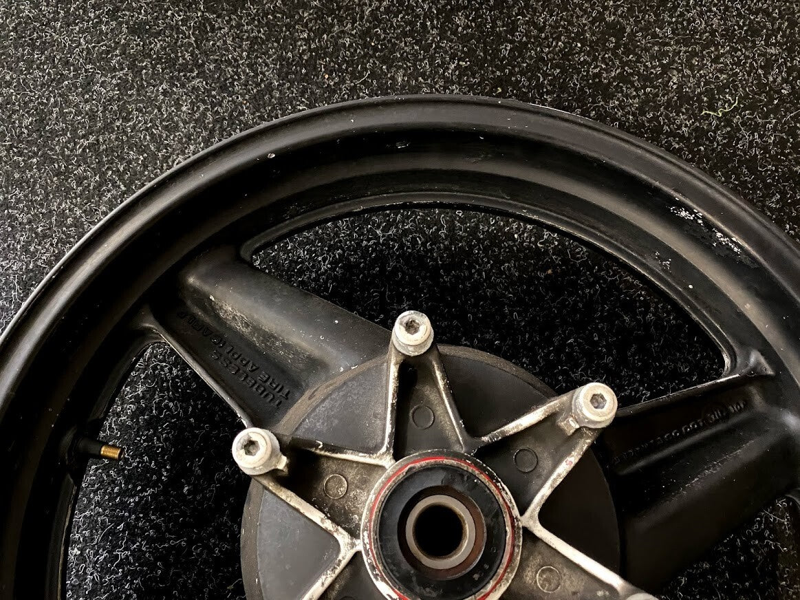 Rear Wheel Honda CBR 1000 F 87-88 1987 42650-MM5-305