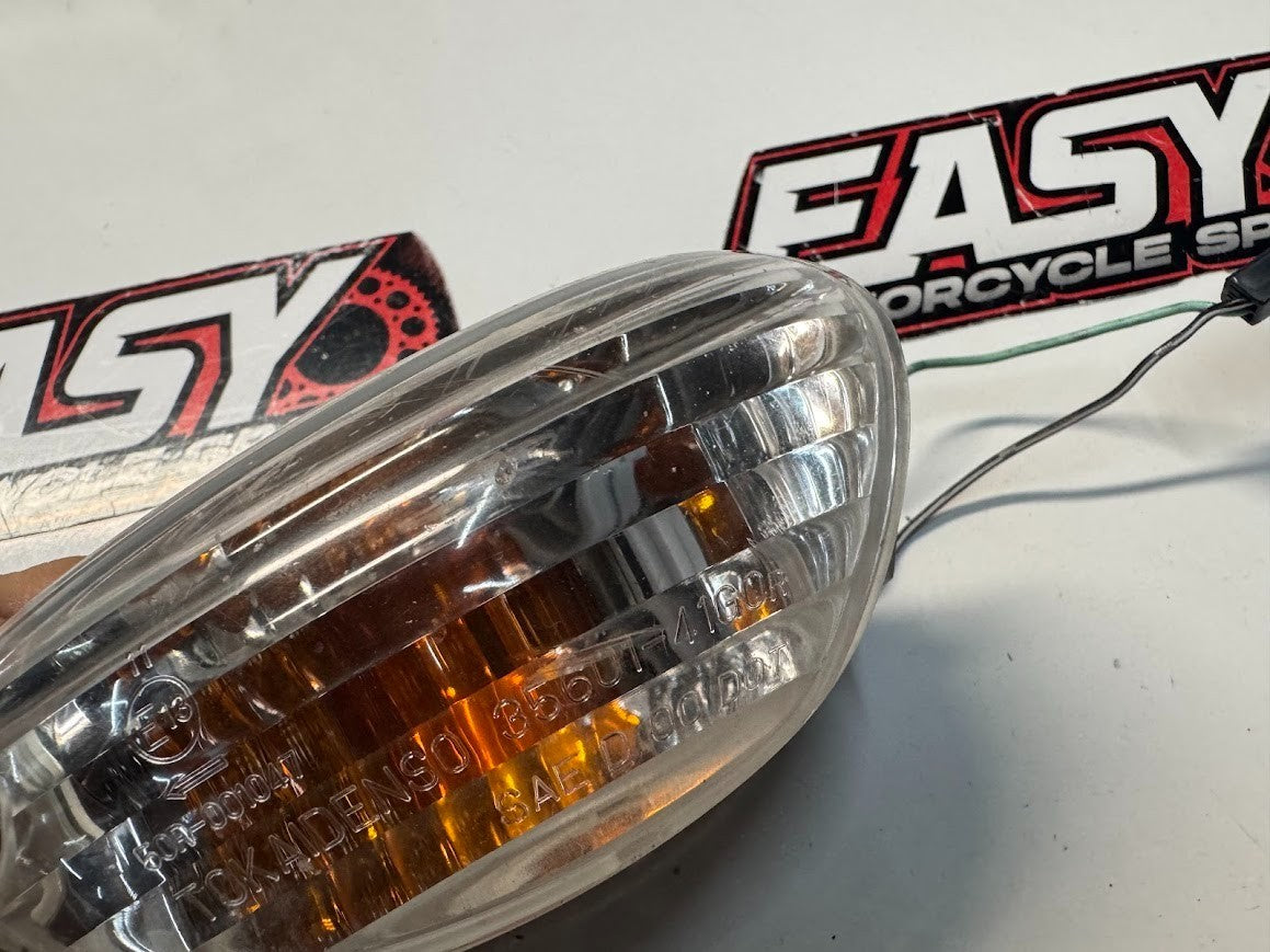 RH Front Indicator Blinker Suzuki GSXR 1000 05-16 2008 35601-41G00