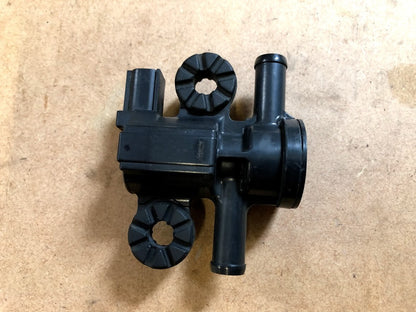 Air Injection Solenoid Valve Honda CBR 250R ABS 2011