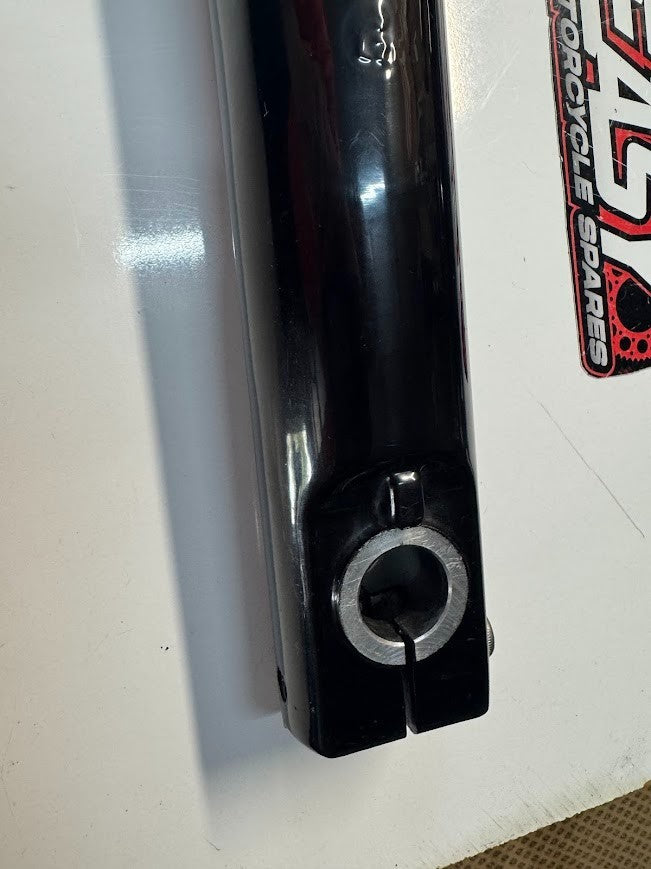 Royal Enfield Interceptor 650 2022 Front Forks Suspension OEM 148075E Euro 5