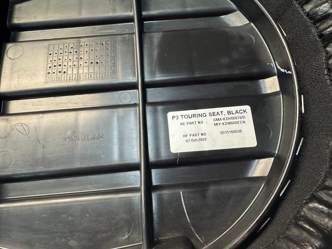 Royal Enfield Interceptor 650 2022 Seat Dual OEM Genuine 1030001C Euro 5