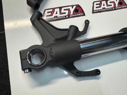 Yamaha YZF R1 2020-2021 Front Forks Suspension OEM Genuine B3L-23102-00