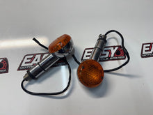 Suzuki VL 1500 Intruder 2002-2003 Front Blinkers Indicators OEM 35601-10F50