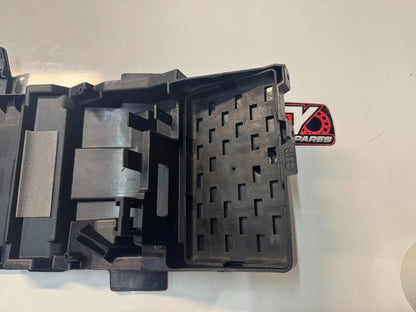 Suzuki GSXR 1000 2009-2016 Rear Fender Inner Tail OEM Genuine 63111-47H10