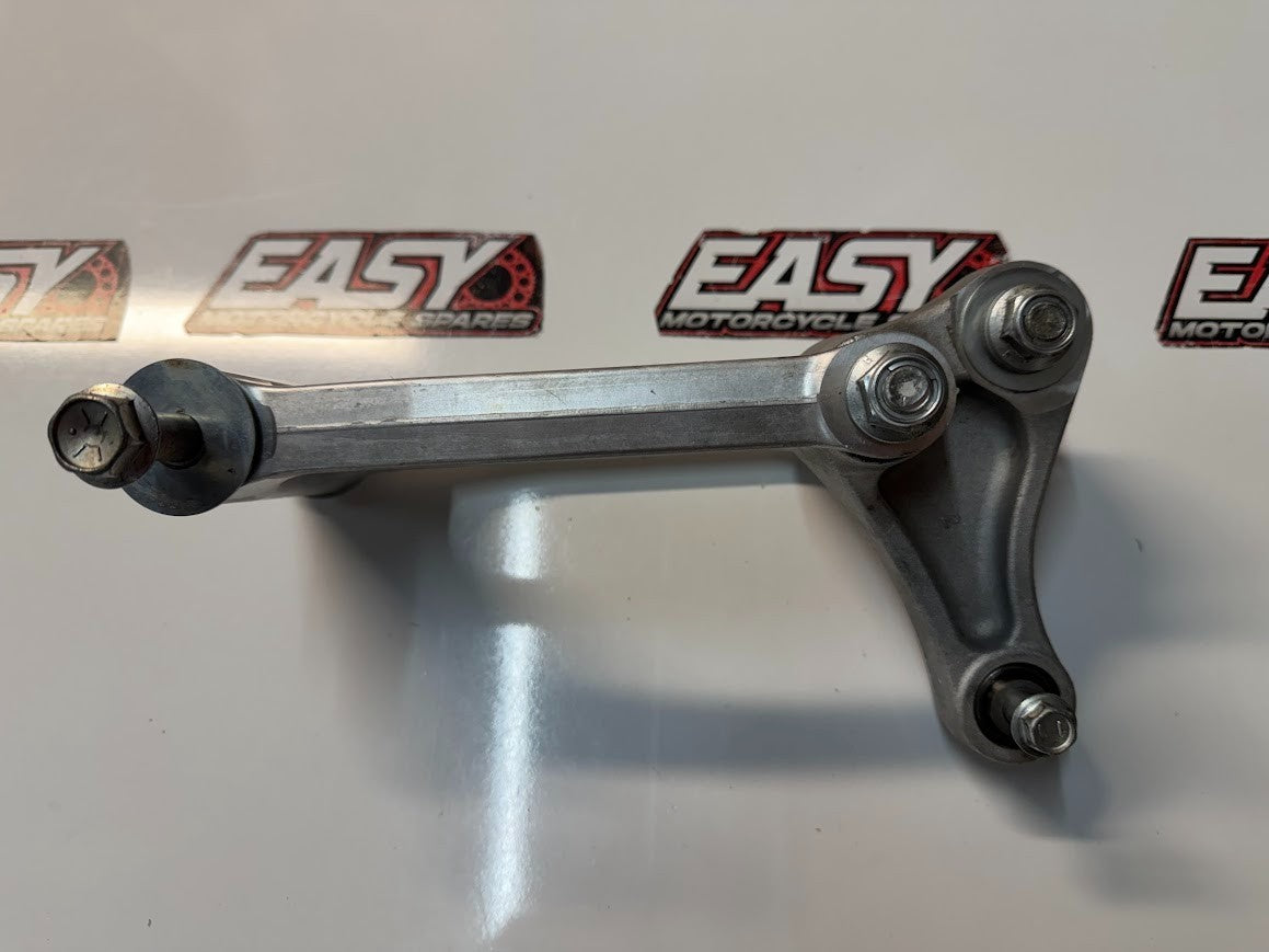 Shock Linkage Suzuki GSXR 1000 2007-2008 OEM 62600-21810