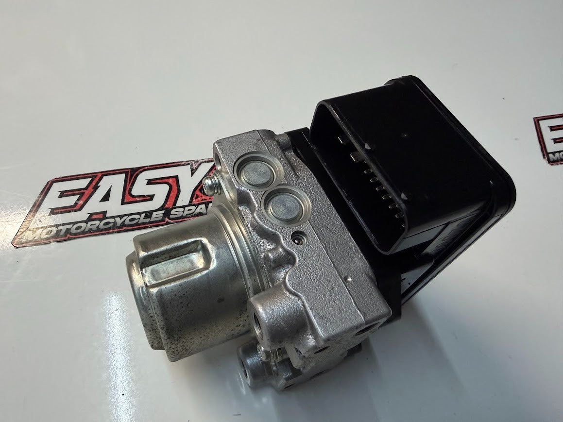 ABS Module Pump Suzuki GSF 1250 S Bandit 2007-2016 OEM 55610-18H01