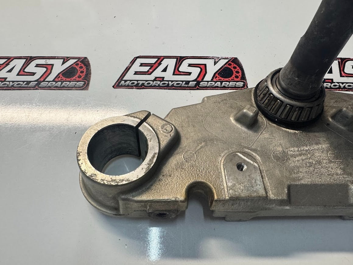 Suzuki VL 1500 Intruder 2001-2004 Triple Tree Set OEM Genuine 51410-10F30