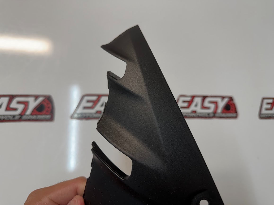 Front Nose Centre Fairing Kawasaki Ninja ZX 1000 2011-2016 OEM 55028-0353