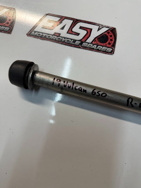 Rear Wheel Axle Kawasaki Vulcan S 650 2015-2026 OEM 41068-0592