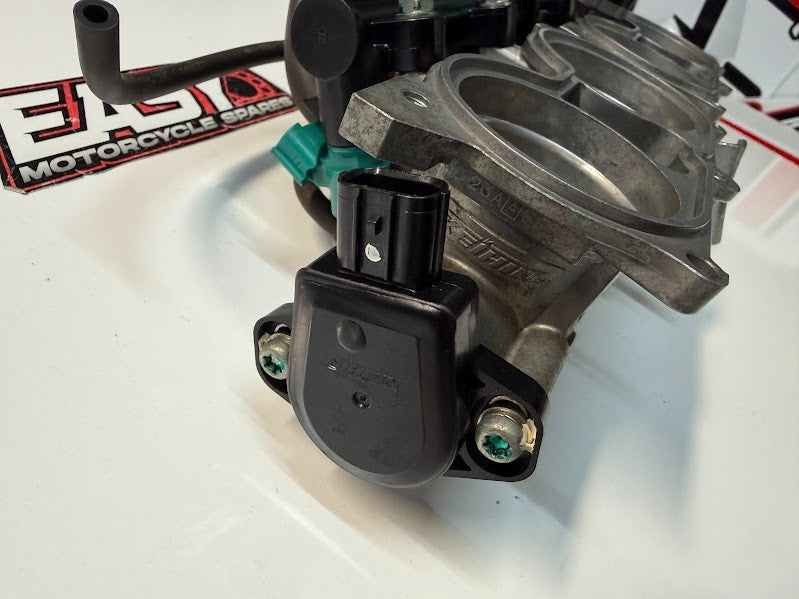 Throttle Bodies TPS Injectors Honda CBR 1000 RR 2008-2016 OEM 16400-MFL