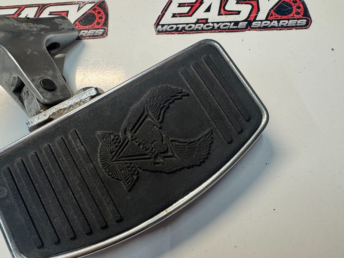 Suzuki VL 1500 Intruder 1998-2004 RH Pillion Foot Rest 43811-10F10