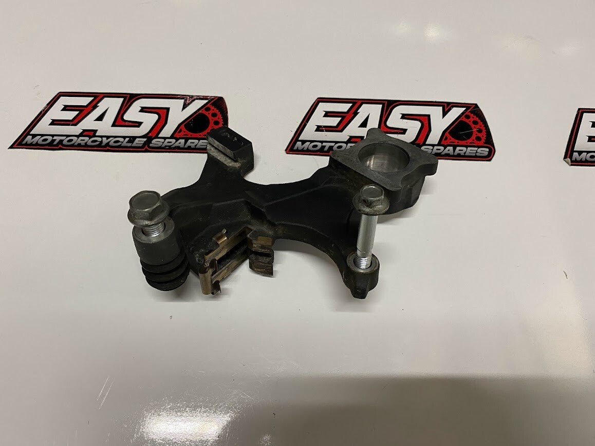 Rear Brake Caliper Bracket Suzuki GSXR 1000 07-08 2008 69150-21H00
