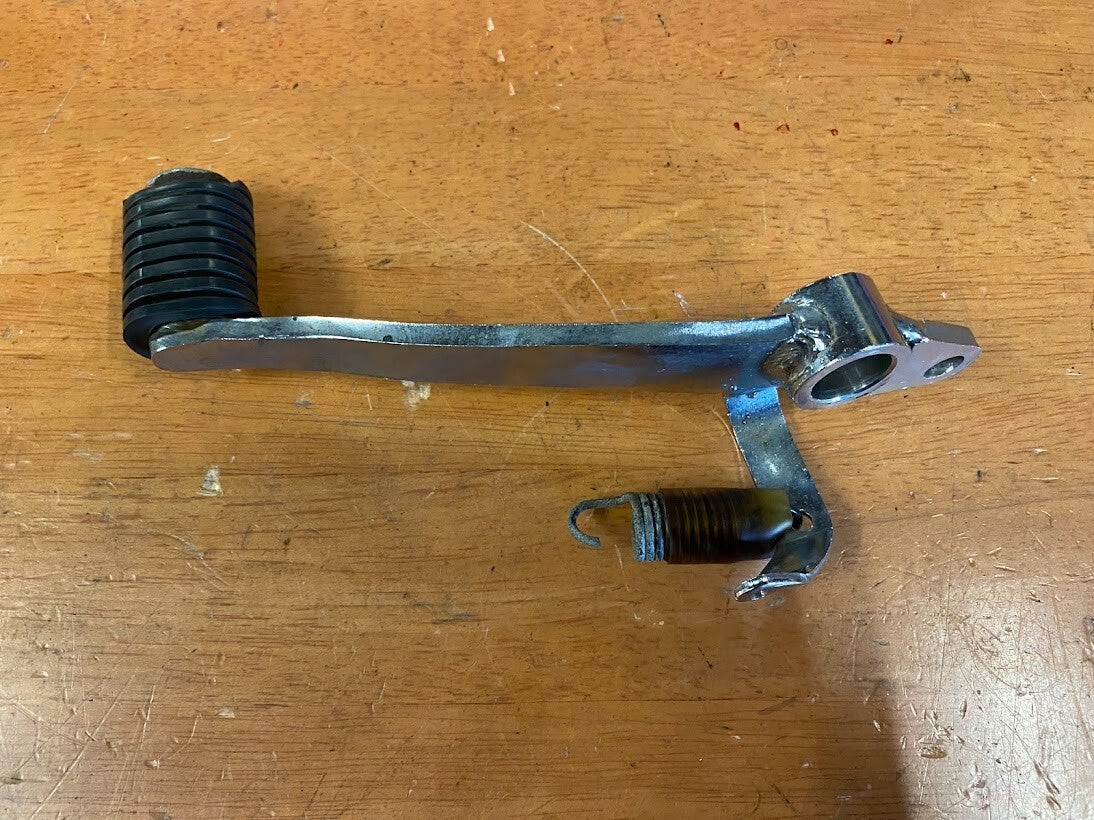 Brake Pedal and Spring Yamaha FZS 600 1998