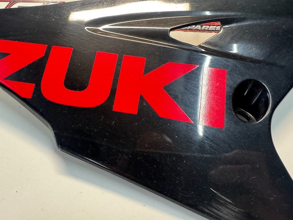 Suzuki GSXR 1000 2016 LH lower Side Cowl Fairing OEM Genuine 94481-47H00