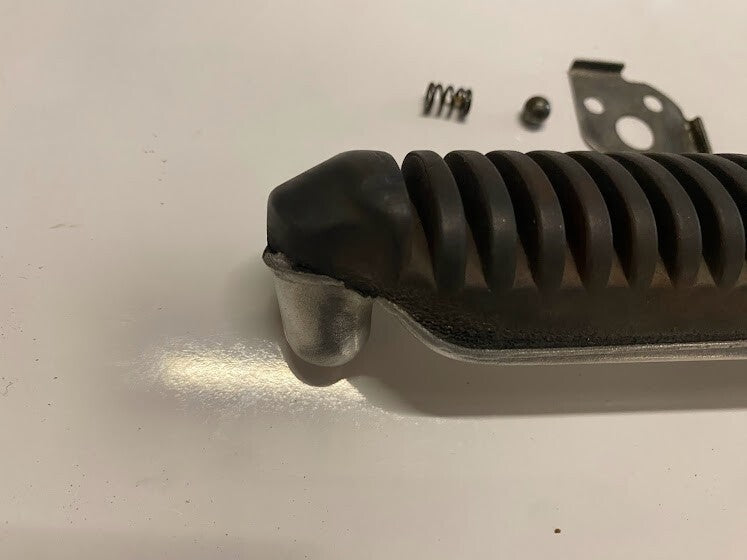 LH Pillion Peg Suzuki GSX 750F 04-06 2004 43710-08F00