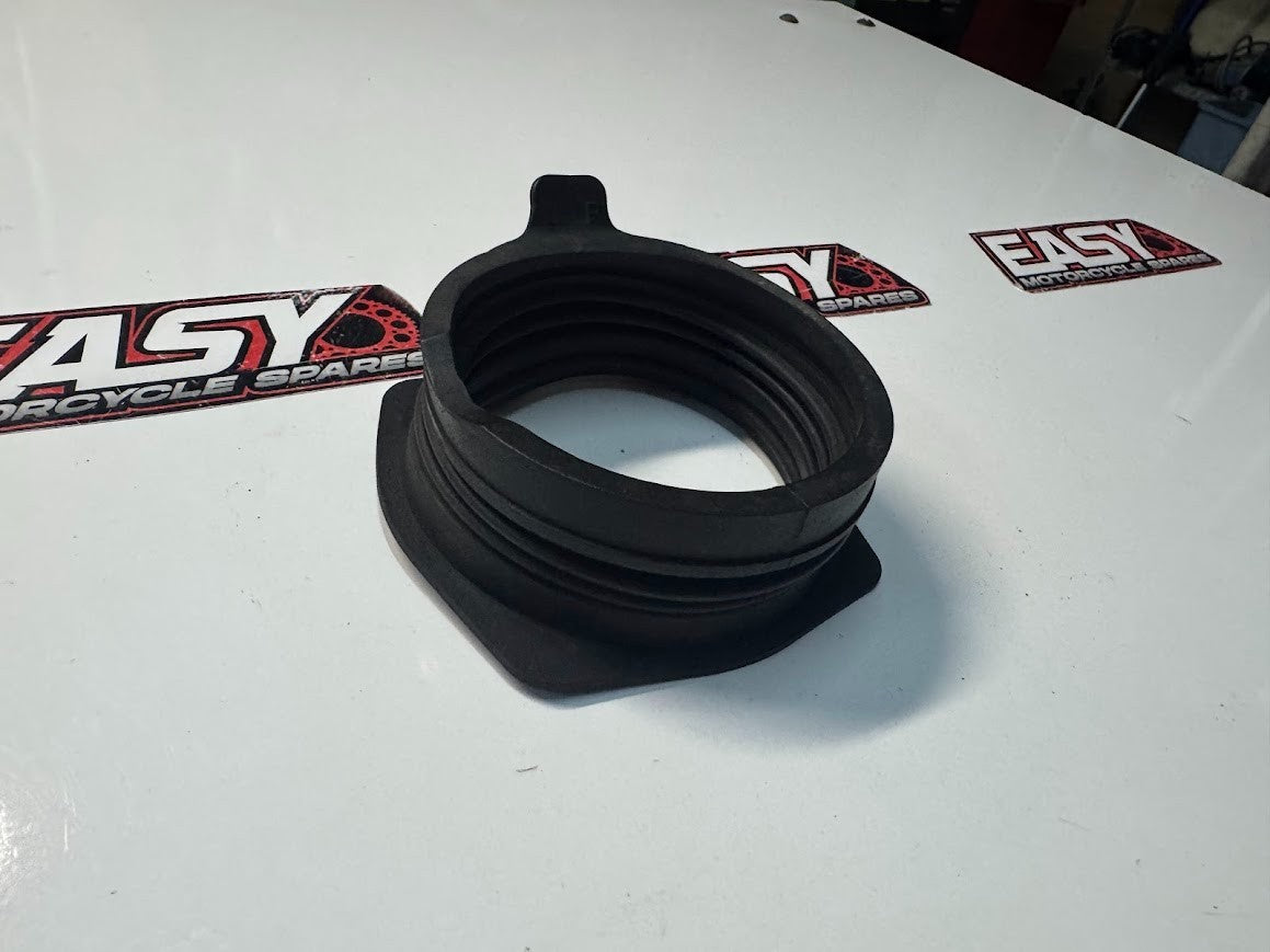 Suzuki VL 1500 Intruder 1998-2009 Propeller Shaft Boot OEM Genuine 61372-10F01