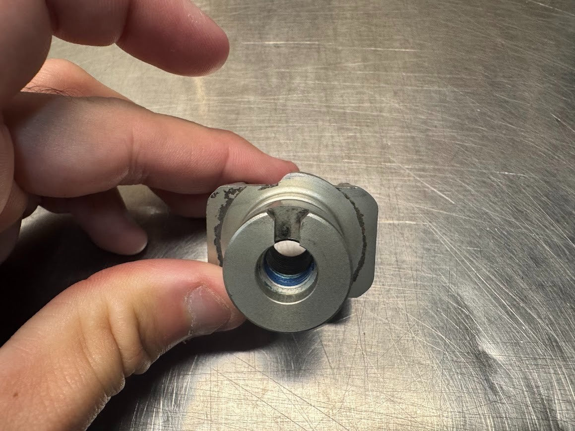 Suzuki GSXR 1000 2005-2014 LH Riders Foot Peg Bracket OEM Genuine 43531-41G10