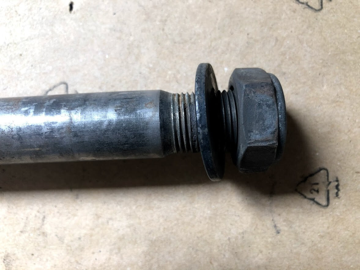 Rear Axle Honda CBR 1000 F 87-96 1987 42301-MM5-000