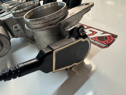 BMW S1000RR 2016 Throttle Bodies Intake OEM Genuine K46 13548545069