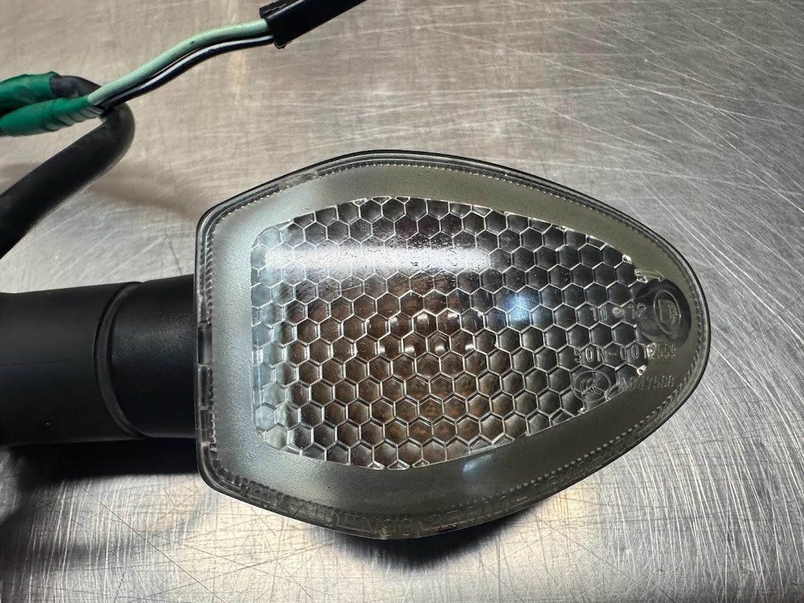Suzuki GSX-S 1000 2015-2020 RH Rear Blinker Indicator OEM Genuine 35603-08JC0