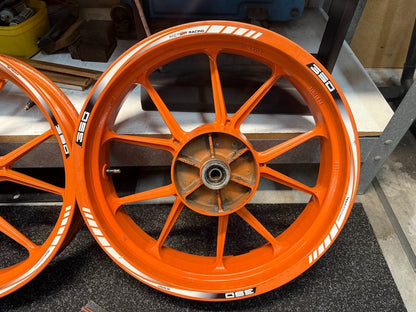Front & Rear Wheel Set KTM RC 390 2014-2016 OEM 9020920104404