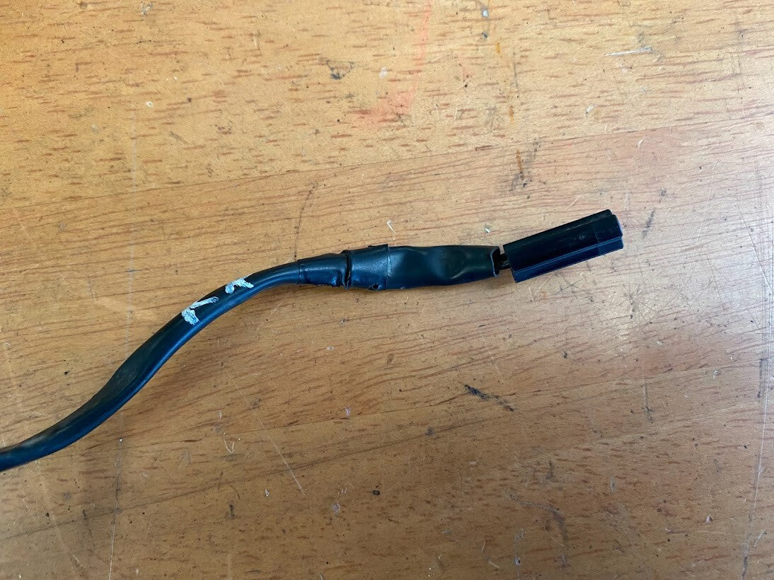 Right Rear Blinker Yamaha FZ6-S 04-09 2006 5VX-83340-10-00