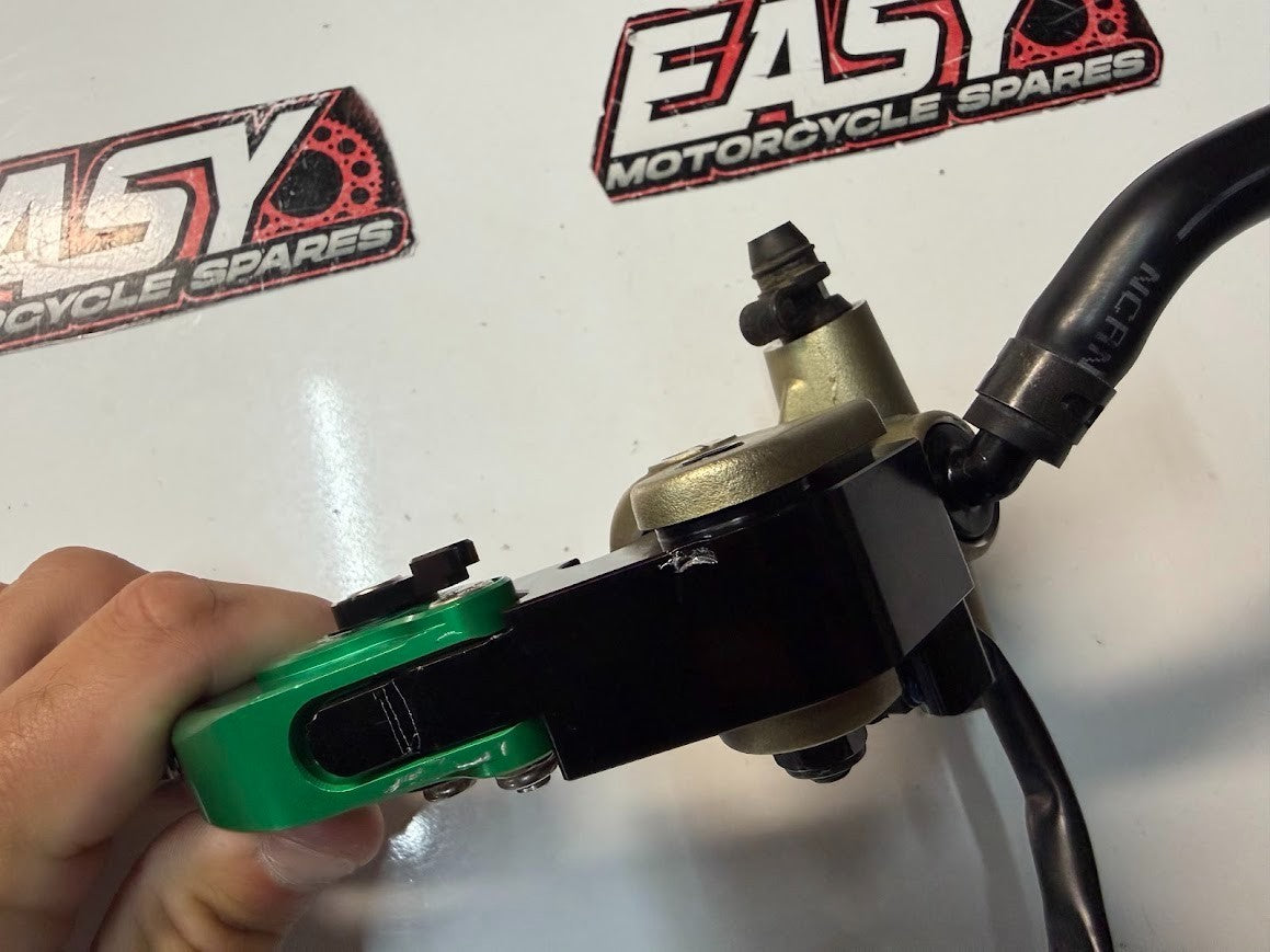 Front Brake Master Cylinder Kawasaki Ninja ZX-10R 2021-2025 OEM 43015-0773