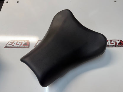 Rider Seat Suzuki GSXR 1000 2005-2006 OEM 45100-41G02-6BY