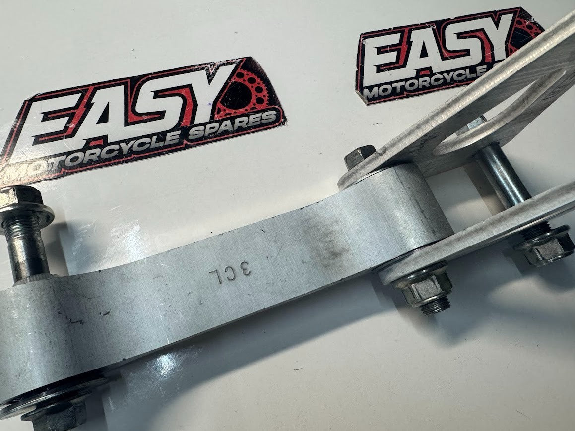 Suzuki GSXR 1000 2009-2016 Shock Linkage OEM Genuine 62600-47810