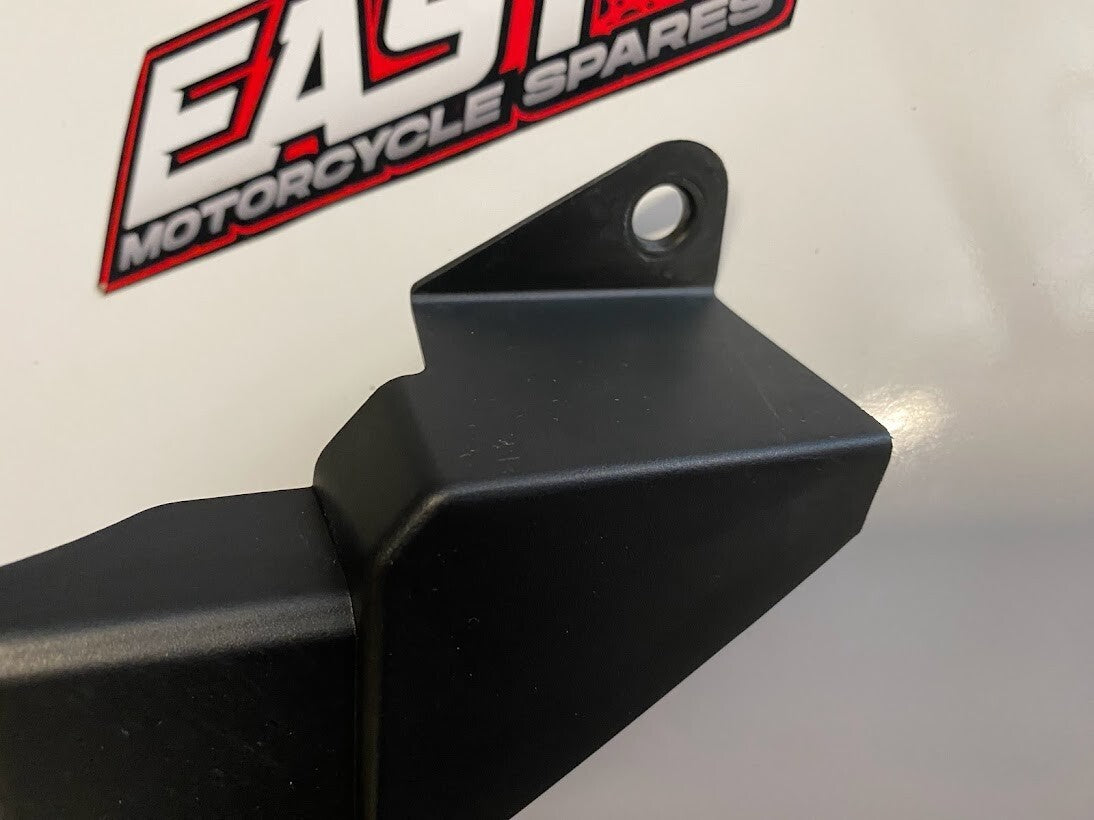 Yamaha YZF R1 2015-2019 Cover 3 OEM Genuine 2CR-2843J-01