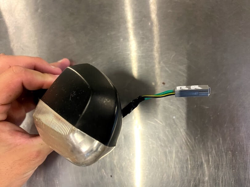 RH Rear Blinker Kawasaki Ninja 09-16 2011 23037-0301