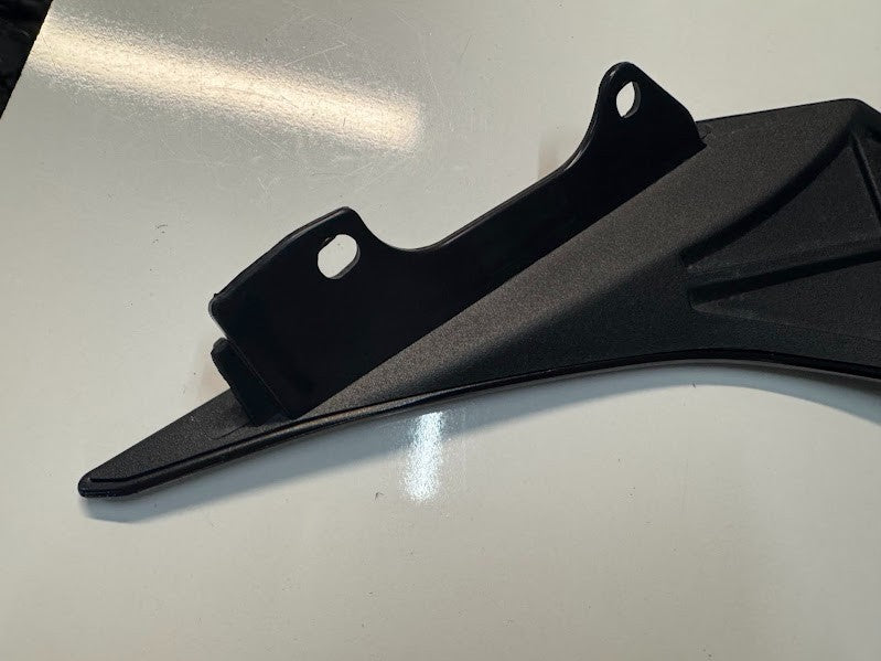 Yamaha YZF R1 2020-2021 LH Rear Tail Fairing OEM Genuine 2CR-W2171-D1