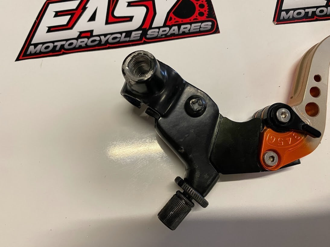 Clutch Lever and Holder KTM Duke 200 2020