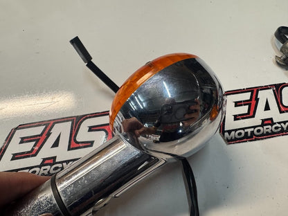 Suzuki VL 1500 Intruder 2002-2003 Front Blinkers Indicators OEM 35601-10F50