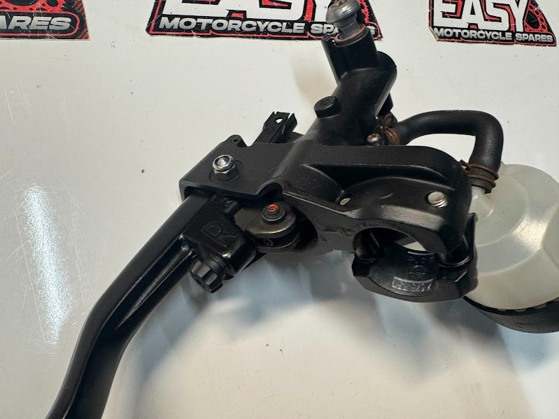 BMW F800 ST 2009 Front Brake Master Cylinder Assembly OEM Genuine 32727727037