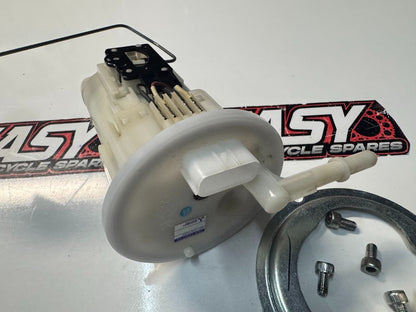 Yamaha YZF R7 2022-2025 Fuel Pump Assembly OEM Genuine 1WS-13907-10