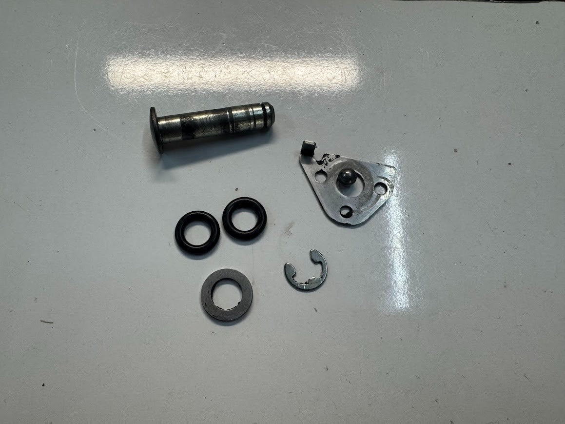 Suzuki GSXR 1000 2009-2016 LH Pillion Peg Parts OEM Genuine 09208-08014