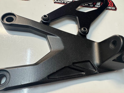 Yamaha YZF R1 2015-2025 LH Riders Peg Bracket Rear Set OEM Genuine 2CR-27442-00