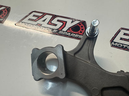 Suzuki GSXR 1000 2009-2016 Rear Brake Caliper Bracket OEM Genuine 69150-47H00