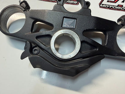 Top Triple Tree Steering Honda CBR 1000 RR 2014-2016 OEM 53300-MGP-D61
