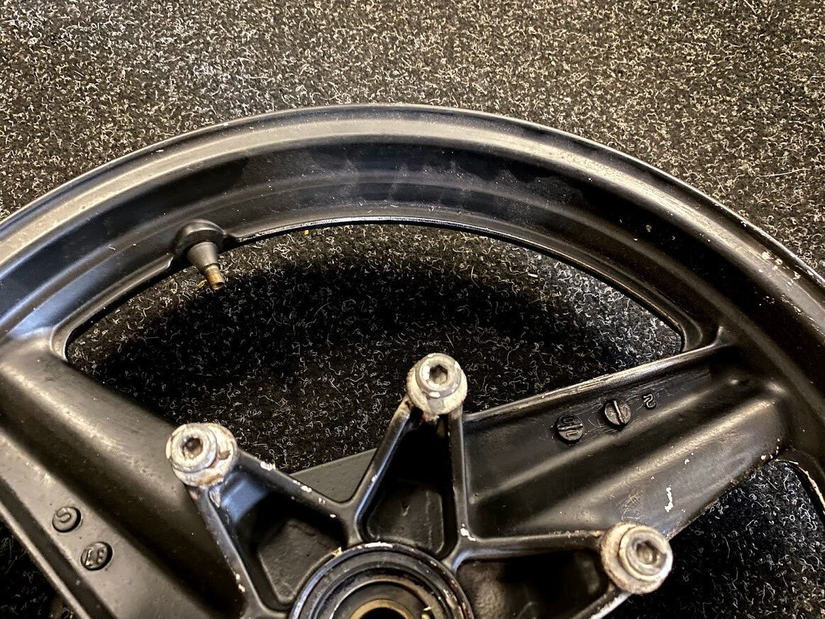 Front Wheel Honda CBR 1000 F 87-88 1987 44650-MM5-305ZC