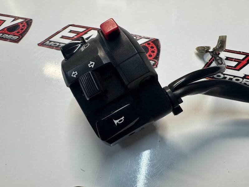 Suzuki GSXR 1000 2007-2008 LH Switch Block Buttons OEM Genuine 37400-21H12