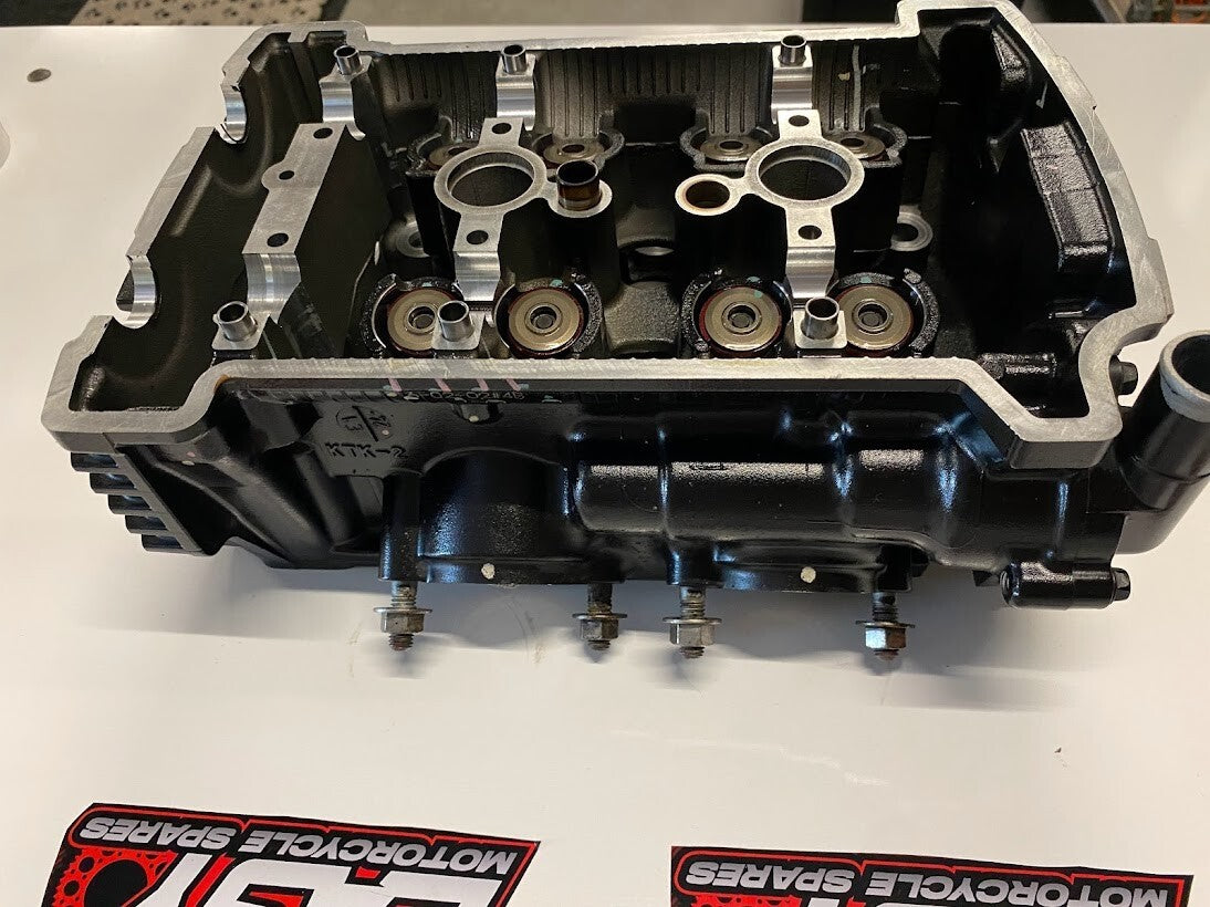 Kawasaki Vulcan S 650 2015-2020 Cylinder Head OEM Genuine 11008-0844