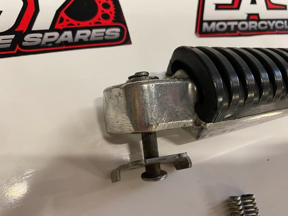 RH Pillion Peg Assy Kawasaki Ninja ZX1000 12-19 2017 34028-0315