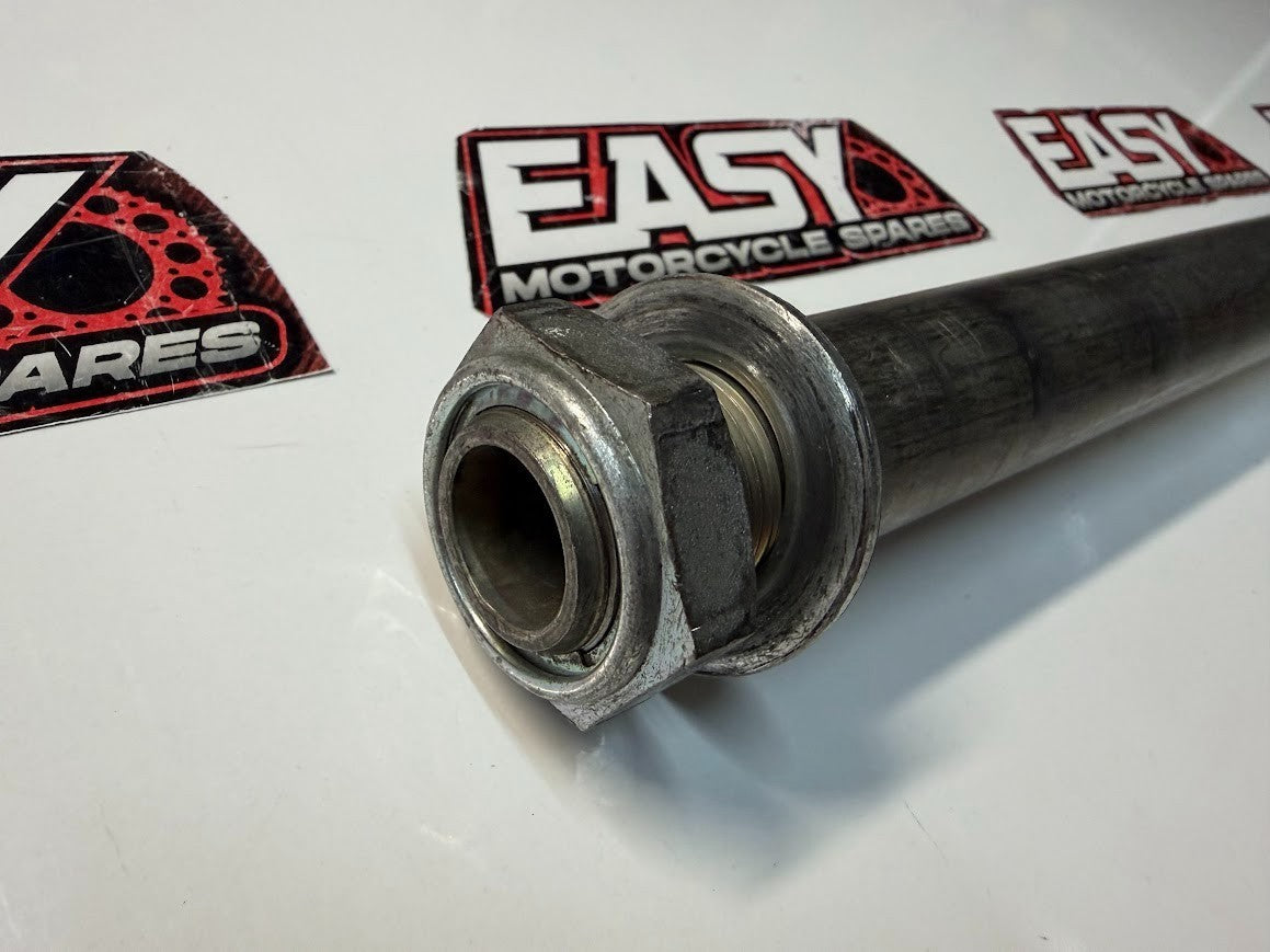 Rear Wheel Axle Suzuki GSXR 1000 2001-2008 OEM 64711-33E20