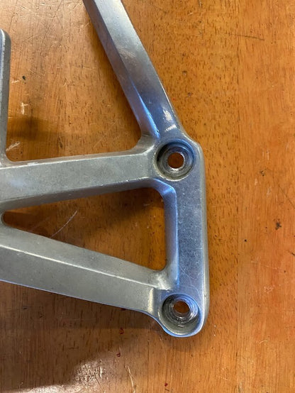 RH Pillion Peg Bracket Yamaha FZS 600 1998