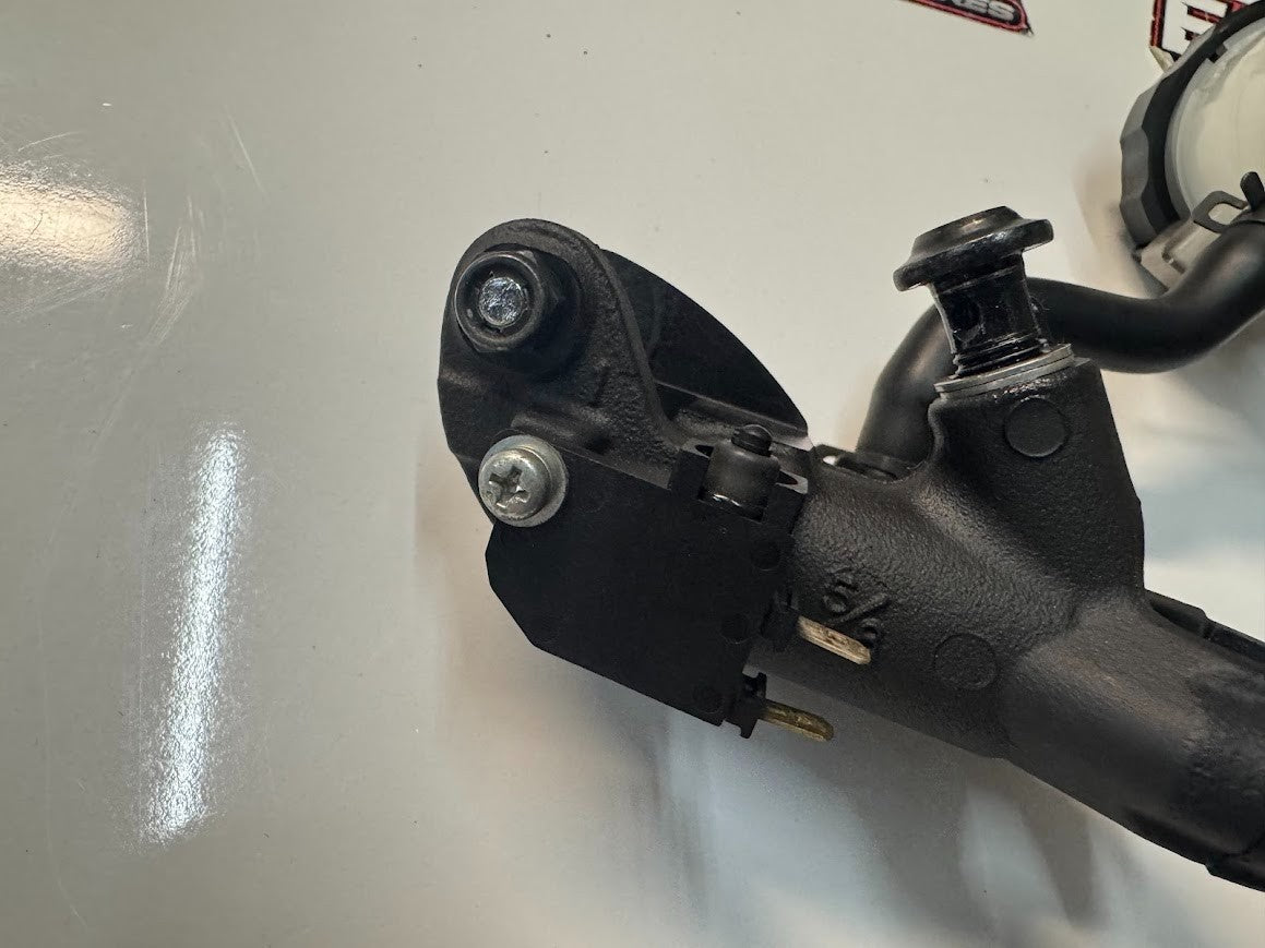 Yamaha YZF R1 2015-2024 Front Brake Master Cylinder OEM Genuine 2CR-2580A-00