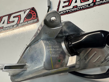 Kawasaki Ninja 500 2024-2025 RH Front Blinker Indicator OEM Genuine 23040-0154